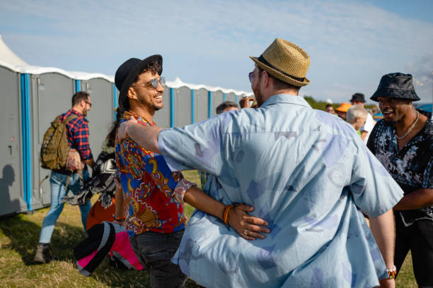 Best Luxury portable toilet rental  in Twin Lake, MI